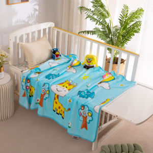 ผ้าห่มนาโนหนา นุ่ม เกรดพรีเมี่ยม ขนาด3.5ฟุต ลายการ์ตูนลิขสิทธิ์ Disney มิกกี้เม้าส์ พูห์ สติส พกพาสะดวก