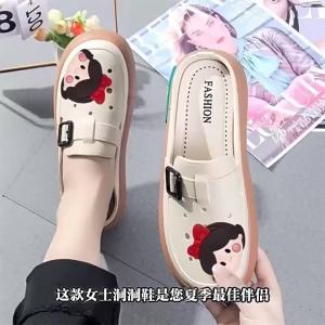 [Free Shipping] Cartoon Clogs Spring And Autumn Style Slippers For Women Fashionable Beach Shoes Soft-Soled Casual Non-Slip Closed-Toe WomenS Shoes