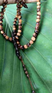 Tasbih Galih Asem Loreng: Tasbih Kayu Asli Untuk Ibadah