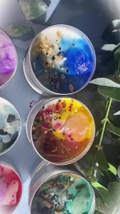 Dried Flower Shell Fragrance Candle Cross border Gift Soy Wax Colored Handmade Crystal Aroma Candle High Beauty干花贝壳香氛蜡烛跨境伴手礼大豆蜡彩色手工晶石香薰蜡烛高颜值