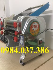 Máy cán bột làm bánh gối bánh bao chạy điện FKM240 trục 24