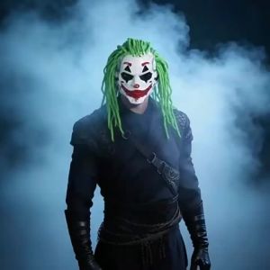Dark mechanical clown full-face mask Cyberpunk-themed 2D Comic Exhibition COS Influencer fashion accessories