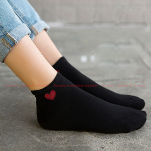 Vớ Nữ Cổ Ngắn Cute Đẹp Tất Màu Đen Trắng Họa Tiết Trái Tim Đỏ