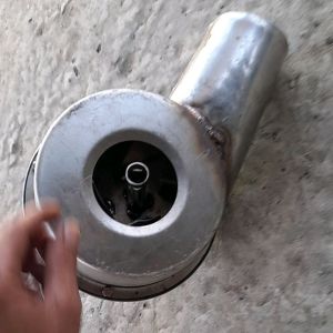 bơm nước gắn láp đuôi tôm ren 14mm dạn cánh quạt inox đầu ra 90mm dùng máy xăng 5.5hp đến 7.5hp cốt ngây (thẳng) tư vấn lh.0859275511.nguyễn lưu