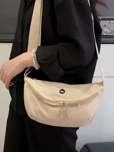 Túi đeo chéo nữ kiểu Nhật mới siêu nhẹ chống thấm nước chất liệu vải Oxford túi đựng đồ đi làm dung tích lớn túi đeo vai và đeo ngực đa năng.