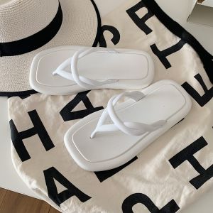 [Free Shipping] Summer Casual Flip-Flops For Women Fashionable And Trendy Suitable For Seaside Vacations Stylish Thick-Soled Beach Shoes For Outdoor Wear