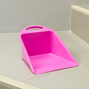 ที่โกยผงแบบมือจับ ที่โกยขยะ ใช้สำหรับตักเศษขยะ ขนาดเล็กกระทัดรัด มีที่แขวนเก็บเมื่อไม่ใช้งาน