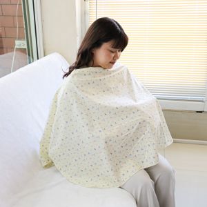 ผ้าคลุมให้นมบุตร ผ้าคลุมให้นม ผ้าบังให้นม ผ้าคลุมให้นมเด็กทารก ลายสวยหวานละมุน มีถุงใส่ผ้าคลุมให้ครบเซ็ต ของขวัญ ของฝาก