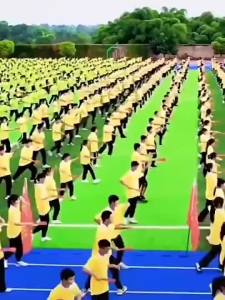 【Ship in 24H】太极功夫扇子响扇红色学校扇子做操扇儿童成人扇塑料骨竹骨武术扇 阳光家居生活馆11.08