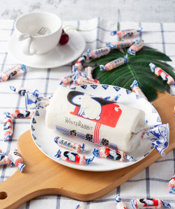 [Gin Thye Digital] White Rabbit Blancmanges Roll 400G [Chocolate] 大白兔巧克力蛋糕卷【巧克力味】 [Redeem in store]