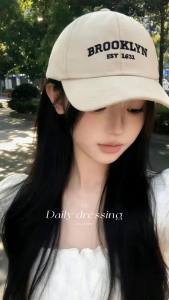 Mũ thêu chữ phong cách nam nữ Mũ chống nắng tươi