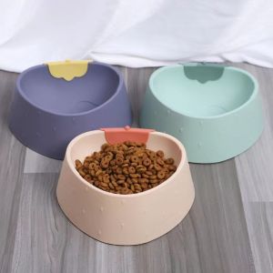 Pet Wonderland Cat & Dog Food Bowl: A Strawberry Shape Non-Slip Drink Bowl