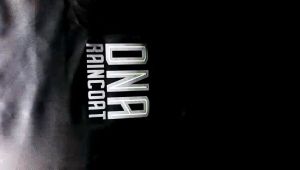 Jas Hujan DNA Raincoat: Jas Hujan Berkualitas Tinggi untuk Semua Usia