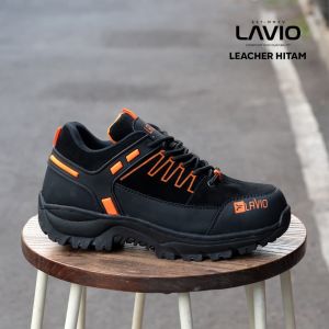 Sepatu Safety Pria Anti Slip Anti Licin Sol Karet Ujung Besi Lavio Leacher Terlaris