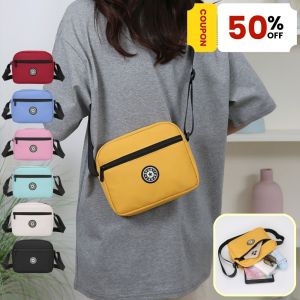 QNQN แฟชั่นน้ำหนักเบากระเป๋า Messenger ง่ายๆ ผู้หญิงใหม่กระเป๋าไหล่สบายๆ เดินทางนักเรียนโทรศัพท์มือถือกระเป๋าสี่เหลี่ยมขนาดเล็ก