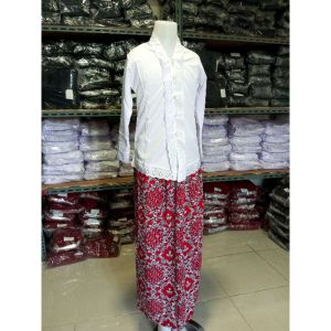 Stelan Kebaya Baju dan Rok Kebaya Warna Merah Motif Batik untuk Anak SD