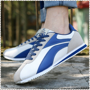 ก้นใหญ่รองเท้าผ้าใบ รองเท้าวิ่งแฟชั่น ป้องกันการเปรอะเปื้อนมีความยืดหยุ่นรองเท้าเดี่ยว