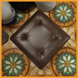 [Da Cleo - Loại Cao Cấp] Ghế Đôn Vuông Sofa Màu Cánh Gián Kê Chân Ngồi Ghế Bàn Trang Điểm Bọc Mút Nhiều Màu Sắc Loại Cao Cấp