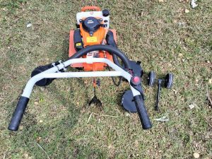 Máy xới đất  lên luống  vun cỏ ngô cầm tay