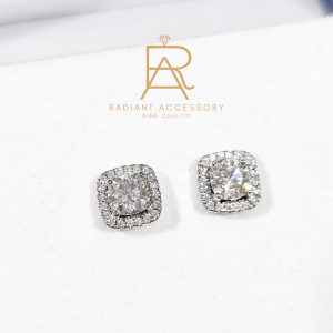 ต่างหูเงินแท้ ฝังเพชร Moissanite Cushion cut 2กะรัต และฝังล้อม ชุบทองคำขาว
