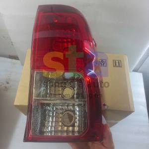 Đèn hậu Toyota Hilux 2015 - 2021. Mã 81551-0K261 81561-0K261. Đèn phanh Toyota Hilux. Hình ảnh là hàng chính hãng