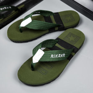 รองเท้าแตะหูหนีบ ทำจากยางพาราแท้ แฟชั่น รุ่นใหม่ ใส่สบาย ไม่ดีดน้ำ A2163