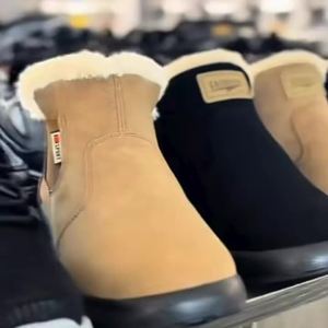 Winter Snow Boots with Cotton Lining Thickened and Ultra-Light Warm and Comfortable Casual Walking Shoes Lightweight and Warm