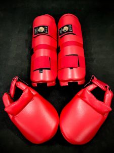 GIÁP CHÂN KARATE!! Giáp Chân-Bảo hộ chân Karate chuẩn Quốc Gia thương hiệu Fujido