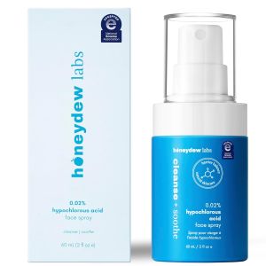 Xịt Axit Hypochlorous – Sản phẩm làm sạch da mặt HOCl đã được kiểm nghiệm bởi các bác sĩ da liễu phù hợp cho da nhạy cảm dễ bị mụn và da bị kích ứng – Giúp làm dịu tình trạng da bị đỏ chàm phát ban và ngứa – Xịt phục hồi da dung tích 2 fl oz – Honeyd