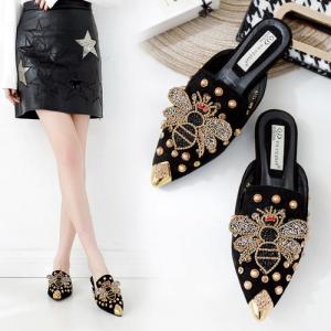 MANXIXI Fashion Women Mules Sandals Beautiful Big Bee Inlay Flat Slippers 35-41 Size