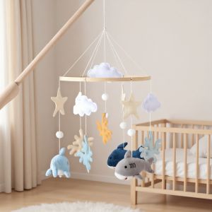 Wooden Baby Crib Mobile Toy Baby Crib Bell Rattle Toy Soft Felt Cartoon Shark Mobile Hanging Newborn Crib Bell Stand Toy