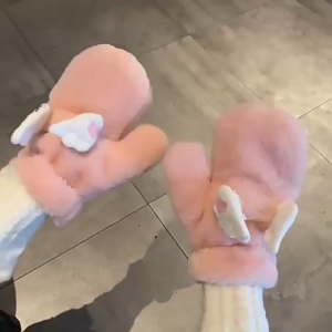 Plush Gloves Mitts Thicken Mitten Angel Wing Theme Thick Plush with Wing Gloves Mitts Winter Warm Full Finger Gloves