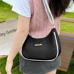 BBPShop   ฮิตตลอดกาล กระเป๋าสะพายสุภาพสตรี จะแบบครอตบอดี้ หรือแบบถือ ก็จึ้งเกิน ราคาก็ดี ห้ามพลาดนะคุณน้าา