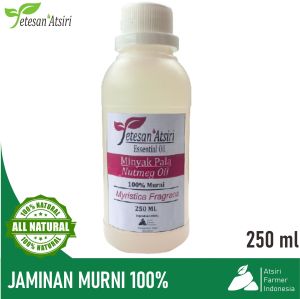 250ml minyak atsiri pala murni 100% 250 ml minyak atsiri pala murni 100% tanpa campuran murni penyulingan 250ml nutmeg pure essential oil 250 ml nutmeg pure essential oil aromatherapy aromaterapi diffuser
