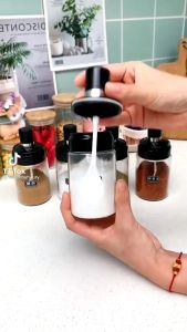 TEMPAT BUMBU DAPUR  SERBAGUNA DILENGKAPI SENDOK BOTOL KACA KEDAP UDARA