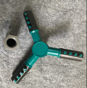 Đầu Vòi 3 Trục Tưới Vườn Đầu To Đầu Nhỏ Vòi Phun Nước Tưới Cây Cỏ Tự Động Xoay 360 Độ Tiện Dụng + tặng kèm ống nối ren 21