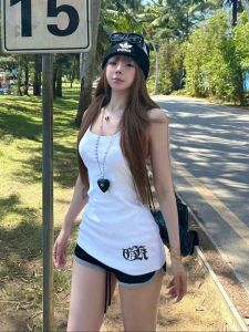 Áo Tanktop Nữ Form Ôm In Họa Tiết Cá Tính Phối Quần Short – Style Streetwear Hàn Quốc