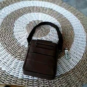 Tas Selempang Kulit Asli Pria Bahan Kulit Sapi Asli Kota Garut