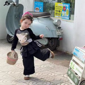 TUmama ชุดฤดูใบไม้ผลิ/ฤดูใบไม้ร่วงของเด็กผู้หญิงน่ารักพร้อมเสื้อยืดลายการ์ตูนแขนยาวและกางเกงคาร์โก้