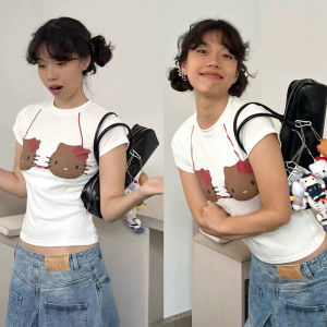 STR🐱พร้อมส่ง🐱เสื้อยืดสีขาวKitty CropTop เสื้อยืดแขนสั้นพิมพ์ลายแมวน่ารักผู้หญิง สวยเข้ารูป เกรดดี ทรงเป๊ะ ผ้านุ่มใส่สบาย