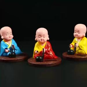 小和尚太阳能摇头车载摆件小沙弥汽车中控台个性创意装饰车内用品Perhiasan kereta kepala solar sami kecil konsol pusat kereta baru kecil personaliti dan hiasan kreatif produk dalaman kereta