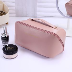 Large-Capacity Travel Cosmetic Bag Portable Leather Makeup Bag Pouch Women Waterproof Bathroom Washbag Multifunction Toiletry Kit