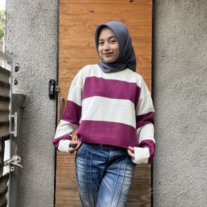 Sweater Rajut Crop Stripe Lengan Panjang Gaya Korea dengan Motif Rugby