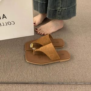 [Free Shipping] 2026 New Flat Beach Toe-Loop Sandals For Summer Fashionable And Casual Versatile WomenS Shoes