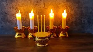 ธูป เทียนสั้น 15 ซม. มีถ่านแถมฟรี