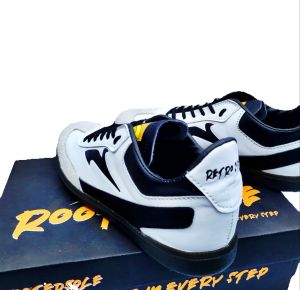 Rootedsole Retro Step – Sepatu Casual Pria/Wanita Desain Vintage Modern