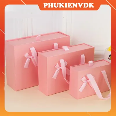 Hộp quà tặng màu hồng gắn nơ kèm túi dạng kéo cao cấp
