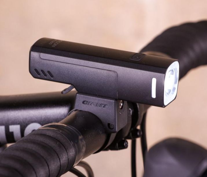 G10 Promotion New Genuine GIANT Recon HL 900 Light Bicycle Basikal