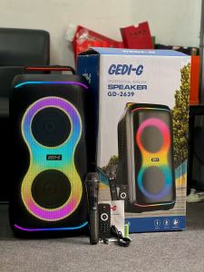 ลำโพงบลูทูธ GD-2639 ฟรีไมค์ลอยและรีโมท ดอก6.5นิ้ว2ดอก เสียบไมค์สายเพิ่มได้ ปรับ DELAY ECHO TREBLE BASS AUX เสียงเบสแน่นมาก