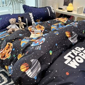 ชุดเครื่องนอนครบชุด 6 ชิ้น รวมผ้านวม ขนาด 3.5 / 5 / 6 ฟุต ลายการ์ตูนน่ารัก ท้องฟ้า ดาว อวกาศ ผ้าปูที่นอน+ผ้านวม+ปลอกหมอน เก็บเงินปลายทาง